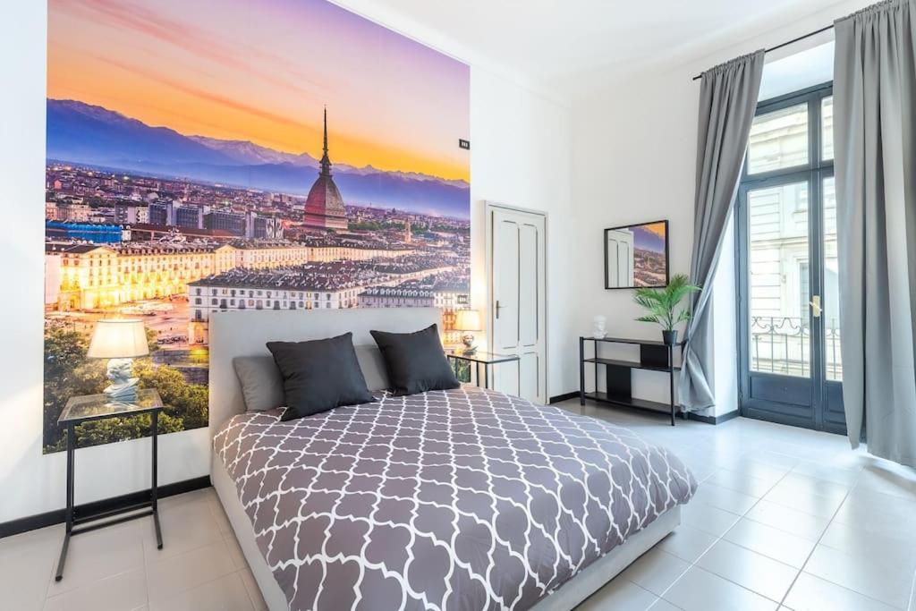 Historical Suite - Pieno Centro - Porta Nuova- Piazza Castello تورينو المظهر الخارجي الصورة